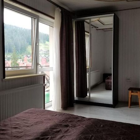 Guest House Mountain Bukovel Exterior foto