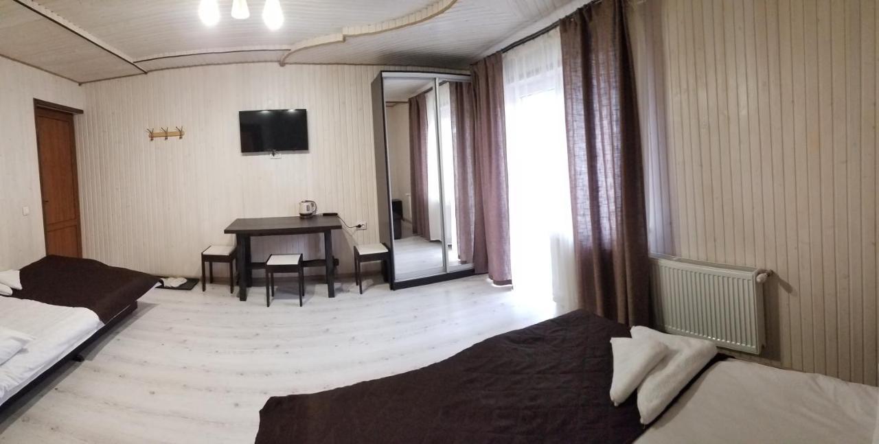 Guest House Mountain Bukovel Exterior foto