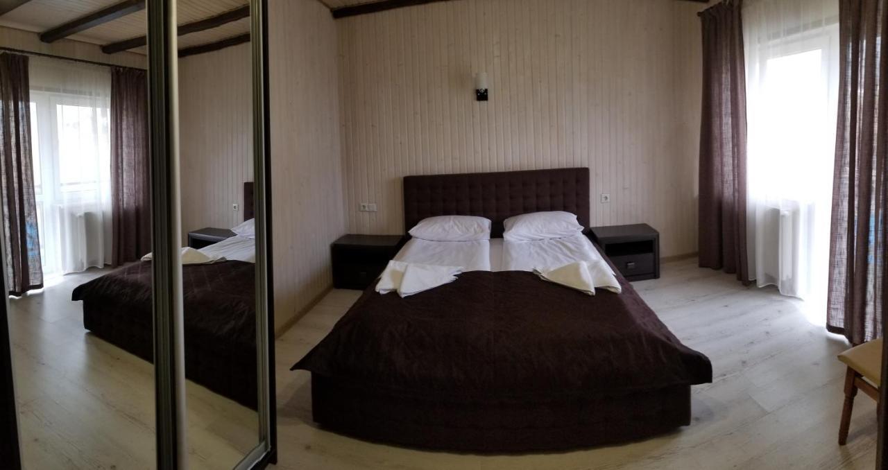 Guest House Mountain Bukovel Exterior foto