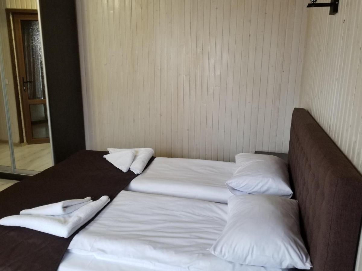 Guest House Mountain Bukovel Exterior foto